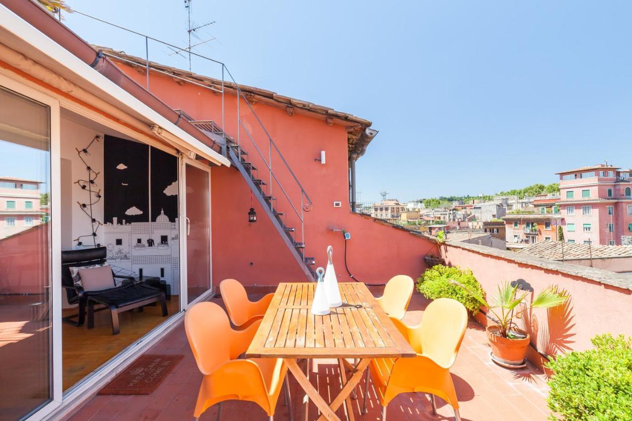 Il Nascondiglio Del Prete Apartment Roma Ngoại thất bức ảnh